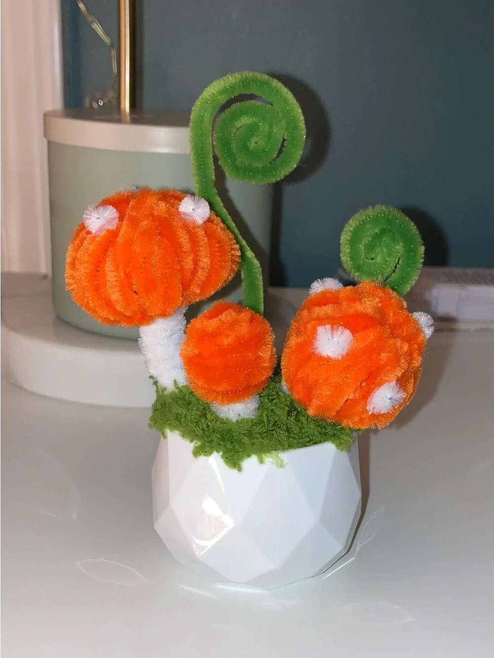 TWIST ART FLORAL MUSHROOM PLANT DECOR HANDMADE NEW